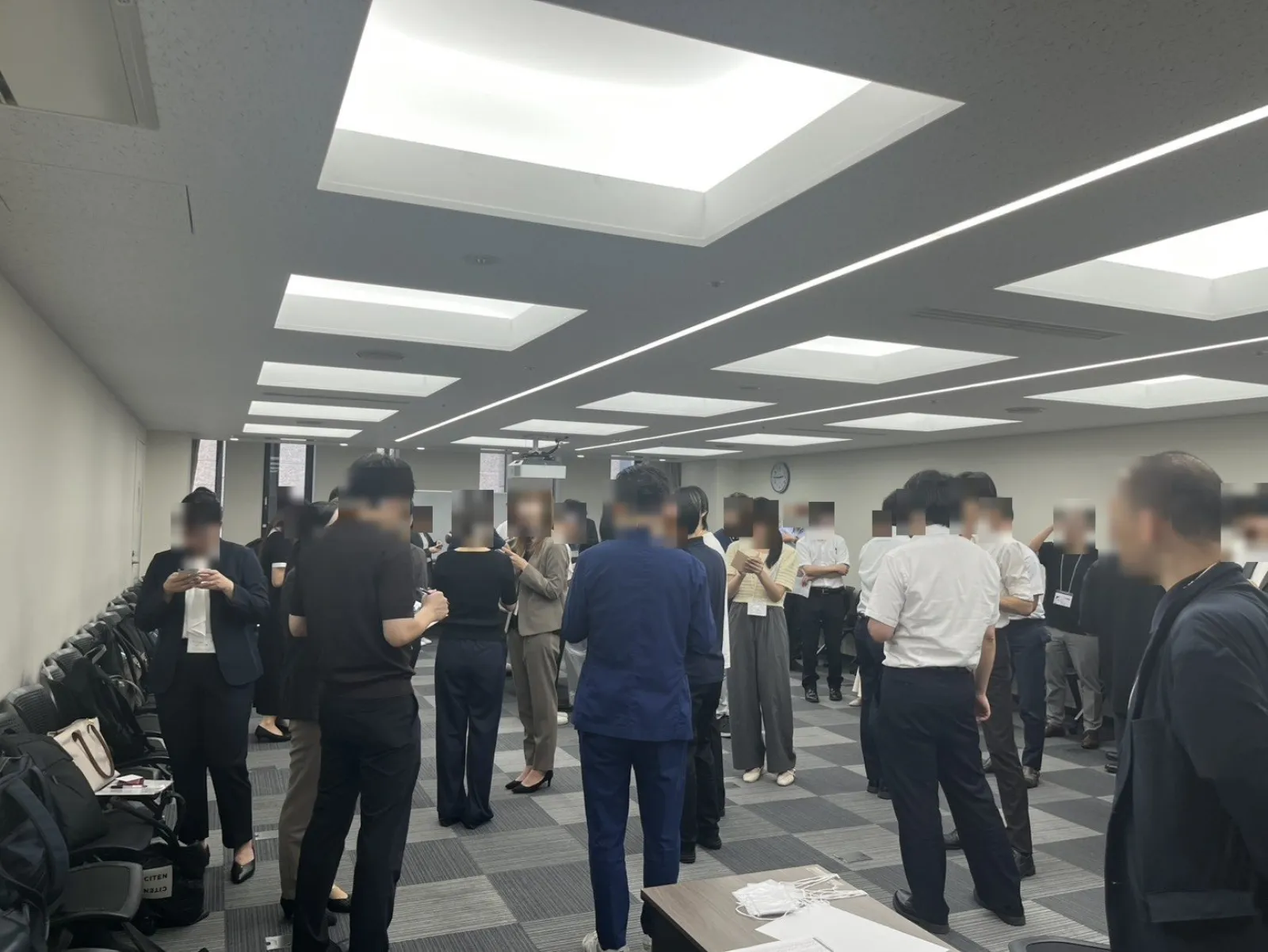 参加者同士の情報交換の様子